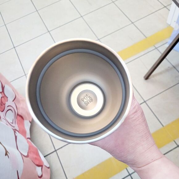 Brand New Sanrio Kuromi Thermal Cup 600ml - Picture 5 of 8